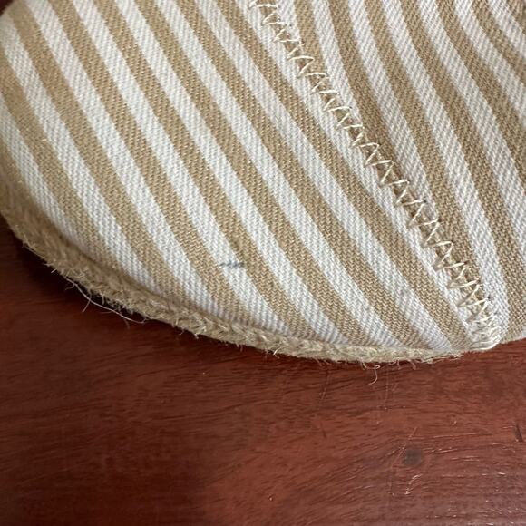 Nautica Rudder Striped Canvas Adjustable Flats Tan White Stripe Size 10 Summer - Picture 4 of 8